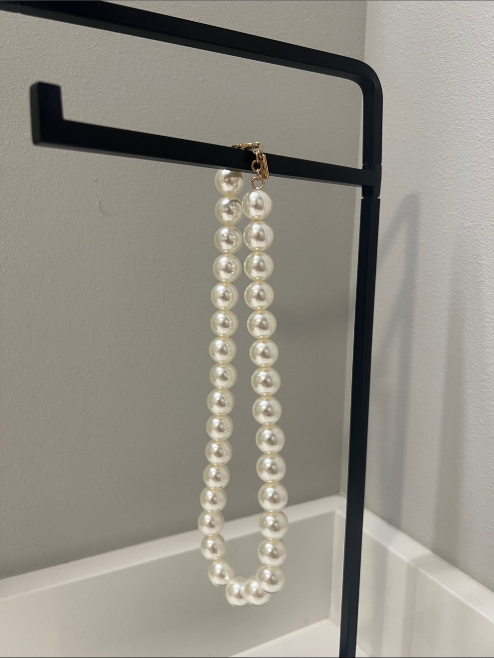 Zara Pearl Strand Necklace in White with Gold Clasp